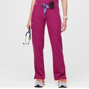 Figs Women’s Kade Raspberry Cargo Pants